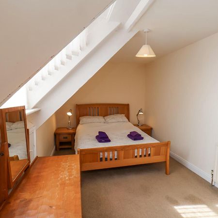 Mayfield Manor Whitby Ngoại thất bức ảnh