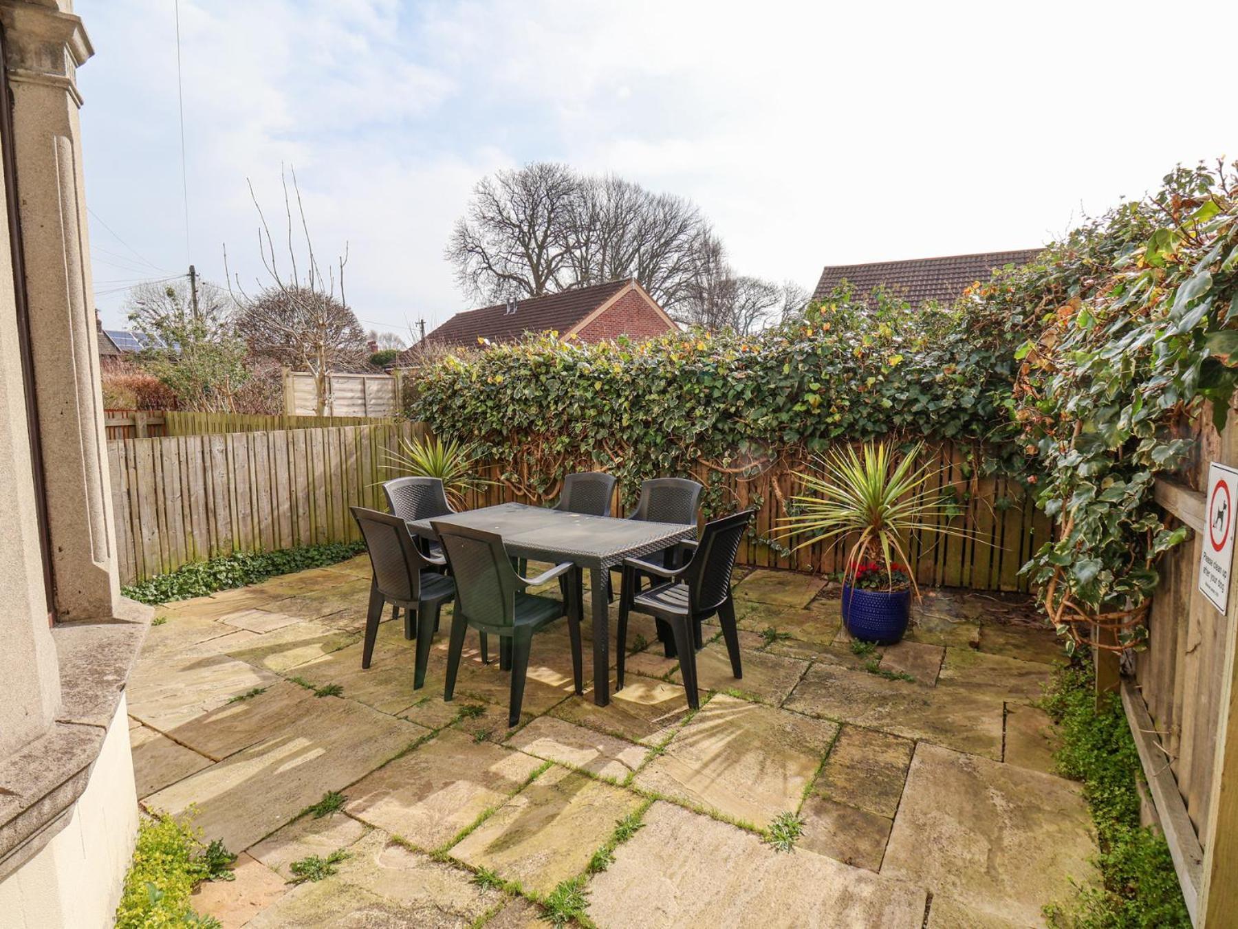 Mayfield Manor Whitby Ngoại thất bức ảnh