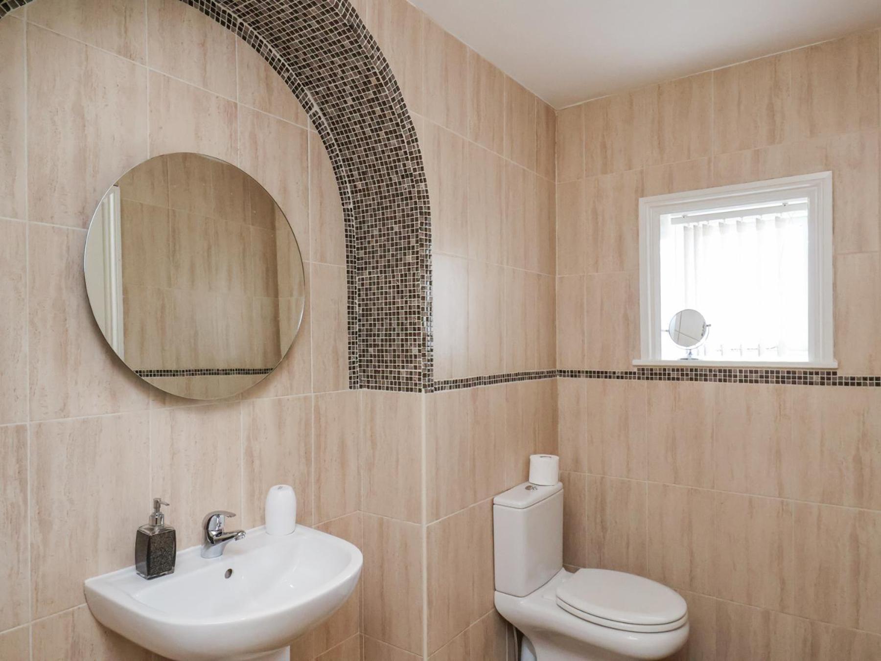Mayfield Manor Whitby Ngoại thất bức ảnh